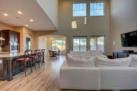 5006 S Seton Ave, Gilbert, AZ 85298 photo 8