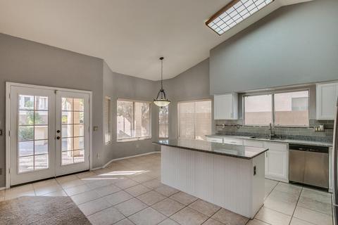 4225 E Rockledge Rd, Phoenix, AZ 85044 photo 5