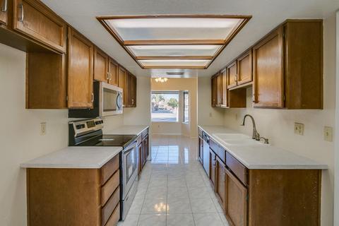 531 E Saint John Rd, Phoenix, AZ 85022 photo 3