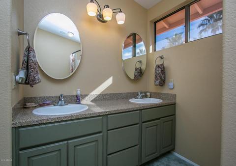2569 E Taxidea Way, Phoenix, AZ 85048 photo 6