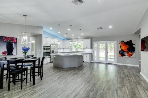 4016 E Cheery Lynn Rd, Phoenix, AZ 85018 photo 8