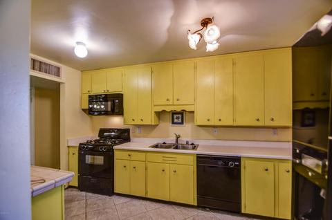 5743 N 38th Dr, Phoenix, AZ 85019 photo 10