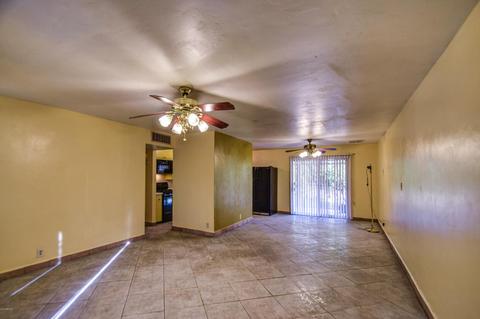 5743 N 38th Dr, Phoenix, AZ 85019 photo 7