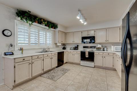 4646 E Robert E Lee St, Phoenix, AZ 85032 photo 12