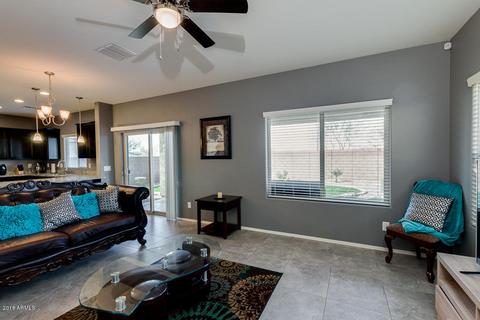 2710 E Hickory St, Gilbert, AZ 85298 photo 9