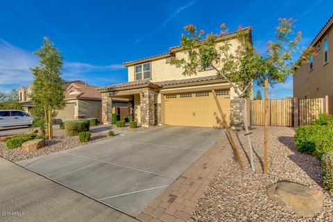 2710 E Hickory St, Gilbert, AZ 85298 photo 2