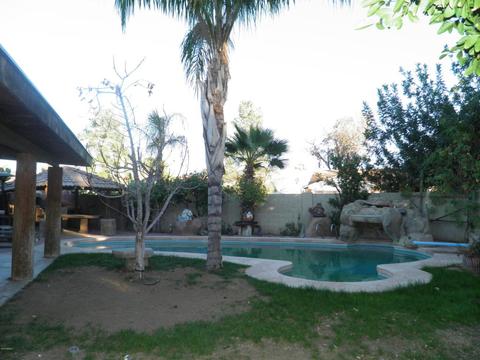 3227 E Campo Bello Dr, Phoenix, AZ 85032 photo 2