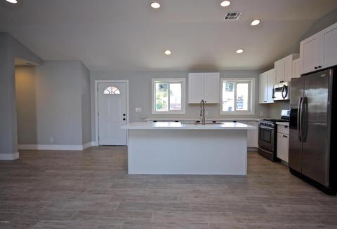2102 W Avalon Dr, Phoenix, AZ 85015 photo 2
