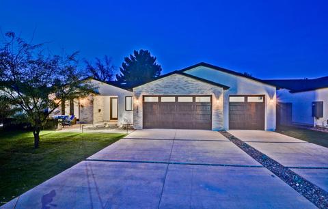 220 E Ashwood Pl, Phoenix, AZ 85012 photo 2