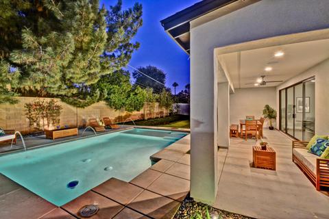 220 E Ashwood Pl, Phoenix, AZ 85012 photo 6