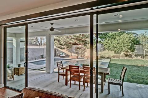 220 E Ashwood Pl, Phoenix, AZ 85012 photo 9