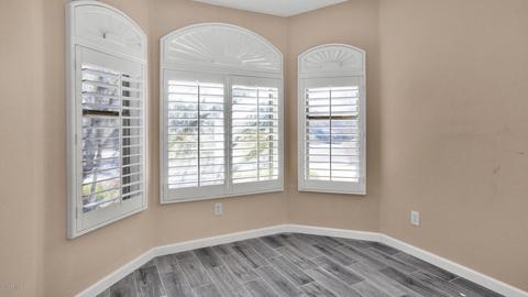 4308 E Abraham Ln, Phoenix, AZ 85050 photo 5