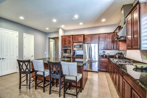 3916 E Rakestraw Ln, Gilbert, AZ 85298 photo 4