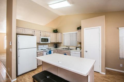 2046 E Cathy Ct, Gilbert, AZ 85296 photo 11