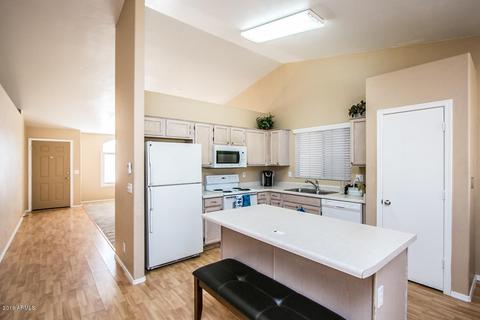 2046 E Cathy Ct, Gilbert, AZ 85296 photo 10