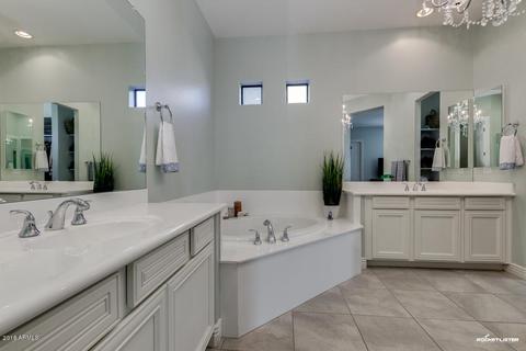 3125 E Red Oak Ct, Gilbert, AZ 85297 photo 18