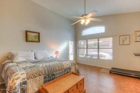 2055 E Smoke Tree Rd, Gilbert, AZ 85296 photo 20