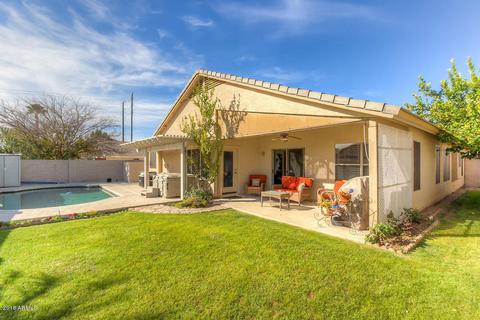2055 E Smoke Tree Rd, Gilbert, AZ 85296 photo 2