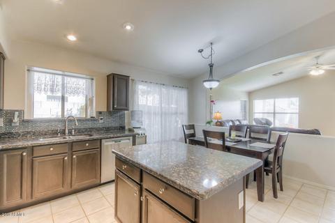 2055 E Smoke Tree Rd, Gilbert, AZ 85296 photo 14