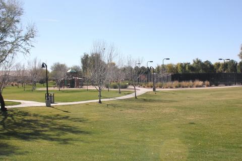 864 E Doral Ct, Gilbert, AZ 85297 photo 26