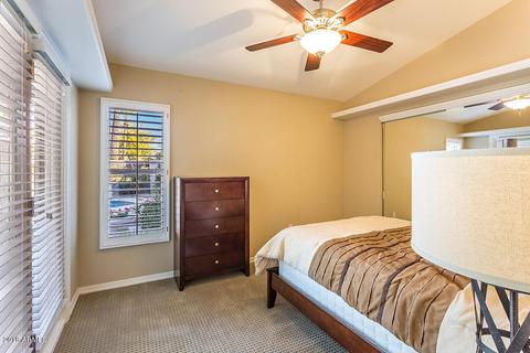 4722 E Caron St, Phoenix, AZ 85028 photo 13