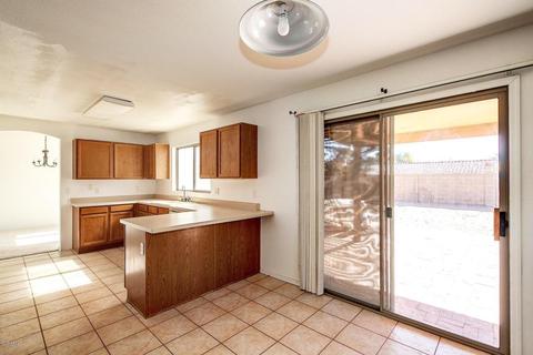9313 E Fox St, Mesa, AZ 85207 photo 4