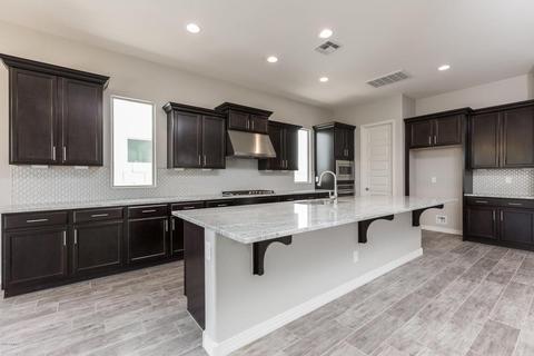 899 E Knightsbridge Way, Gilbert, AZ 85297 photo 8