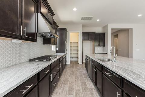 899 E Knightsbridge Way, Gilbert, AZ 85297 photo 11