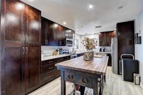546 E Monte Way, Phoenix, AZ 85042 photo 11