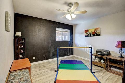 546 E Monte Way, Phoenix, AZ 85042 photo 22