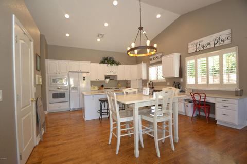 3942 E Fox Cir, Mesa, AZ 85205 photo 4