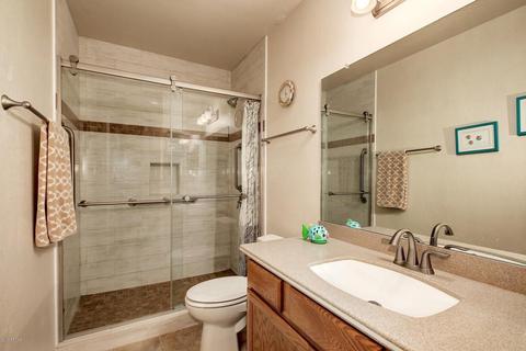 1446 E Laurel Ave, Gilbert, AZ 85234 photo 15