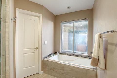 5244 E Osborn Rd, Phoenix, AZ 85018 photo 20