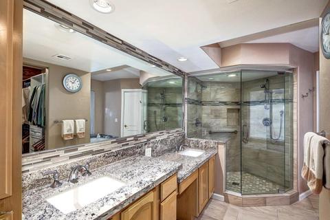5244 E Osborn Rd, Phoenix, AZ 85018 photo 18