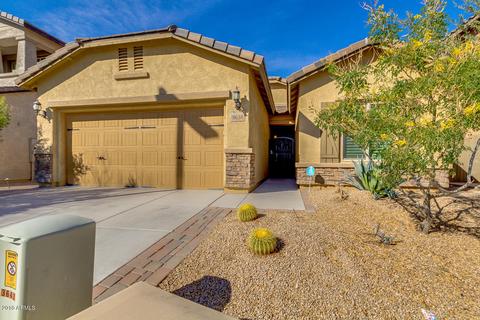 3638 E Cat Balue Dr, Phoenix, AZ 85050 photo 1