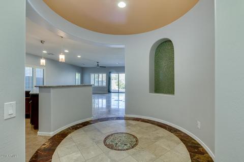 3638 E Cat Balue Dr, Phoenix, AZ 85050 photo 9