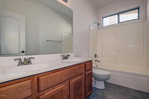 6815 S 37th Dr, Phoenix, AZ 85041 photo 16