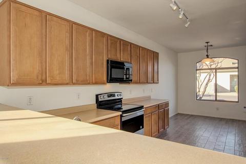 6815 S 37th Dr, Phoenix, AZ 85041 photo 12