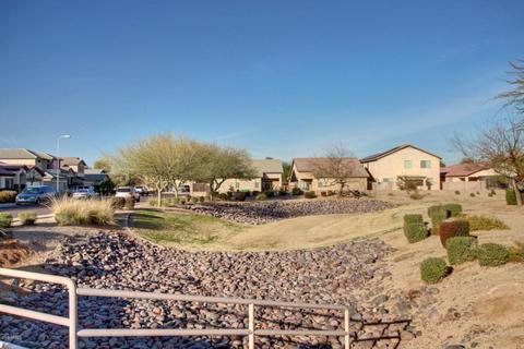 6815 S 37th Dr, Phoenix, AZ 85041 photo 23