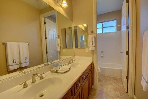 563 E Phelps Ct, Gilbert, AZ 85295 photo 35