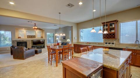 563 E Phelps Ct, Gilbert, AZ 85295 photo 13