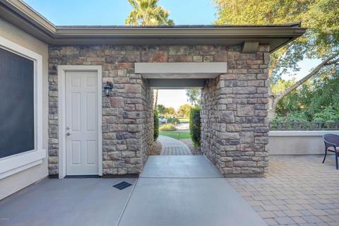 563 E Phelps Ct, Gilbert, AZ 85295 photo 3