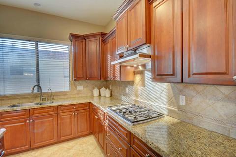 563 E Phelps Ct, Gilbert, AZ 85295 photo 15