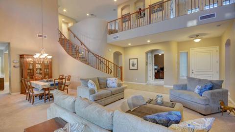 563 E Phelps Ct, Gilbert, AZ 85295 photo 6