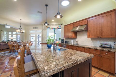 3920 E Mountain View Rd, Phoenix, AZ 85028 photo 8
