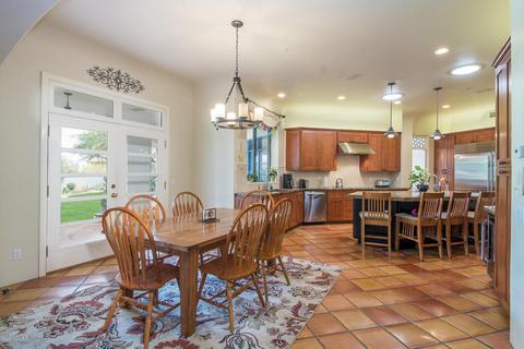 3920 E Mountain View Rd, Phoenix, AZ 85028 photo 11