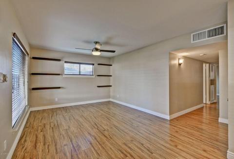 929 E Denton Ln, Phoenix, AZ 85014 photo 4