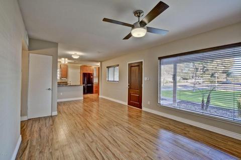 929 E Denton Ln, Phoenix, AZ 85014 photo 5