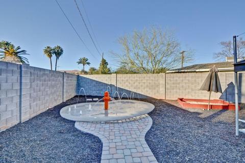 929 E Denton Ln, Phoenix, AZ 85014 photo 29