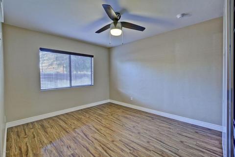 929 E Denton Ln, Phoenix, AZ 85014 photo 18